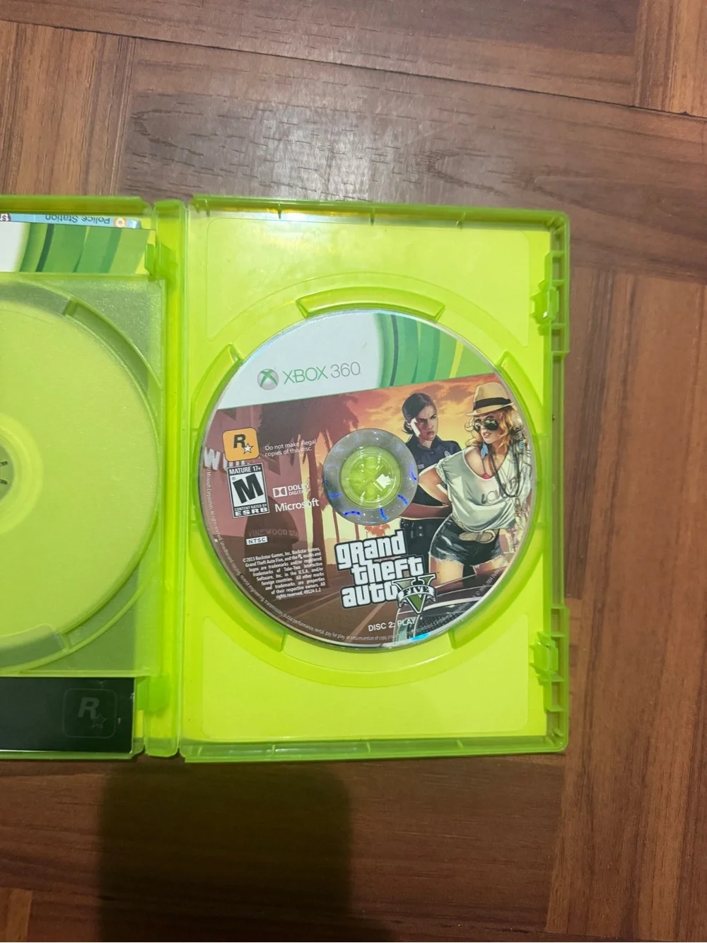 Grand Theft Auto V - Xbox 360 Green Case by Rockstar